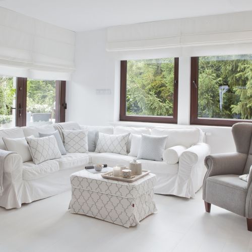 Rolety rzymskie: dekoracje okien nr 1 w Polsce – jak wybrać?