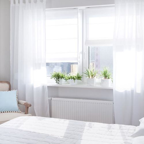 Rolety rzymskie: dekoracje okien nr 1 w Polsce – jak wybrać?