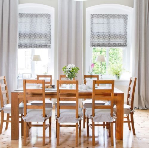 Rolety rzymskie: dekoracje okien nr 1 w Polsce – jak wybrać?