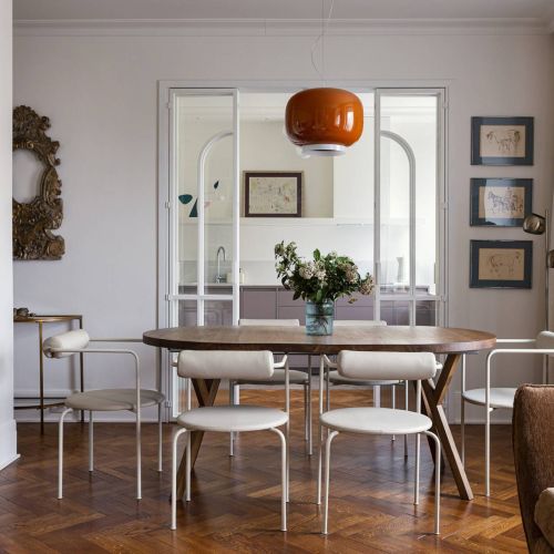 jadalnia w salonie w kamienicy