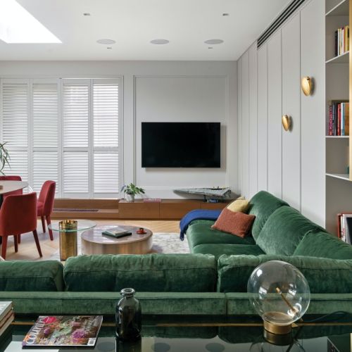 ściana tv w salonie inspiracje