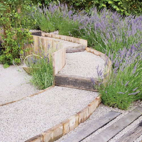 Ścieżki w ogrodzie – inspiracje, pomysły i zdjęcia