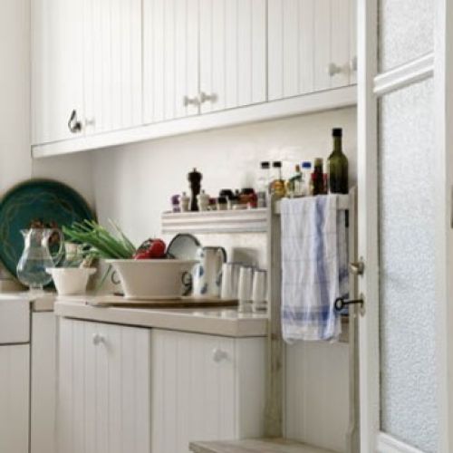 Słoneczna rezydencja to spełnienie marzenia o ciepłym klimacie pośród pięknej architektury.