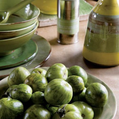 Smażone zielone pomidory to tytułowa potrawa z powieści Fannie Flagg.