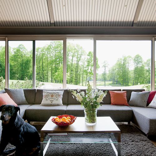 Sofę firmy Koinor Beata znalazła w łódzkim sklepie Empir Exclusive.