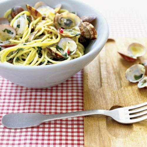 Spaghetti z małżami Wenus. Makaron czy ryż?