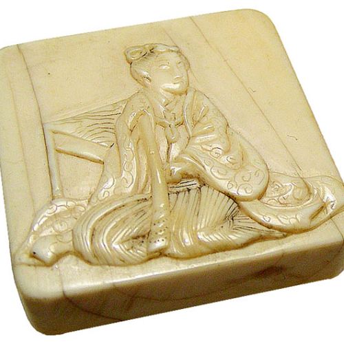 Spinka do mankietów, Japonia XVIII/XIX w., Muzeum Guzików w Łowiczu