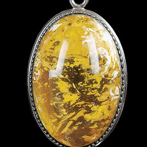 Srebro, bursztyn, 1964-1969 r., zbiory MHMG.