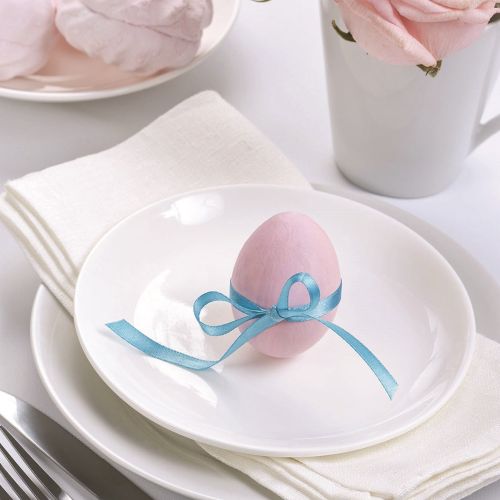 Stół wielkanocny - jak go udekorować, by w domu zapanowała atmosfera święta i wiosny? Kolorowo!