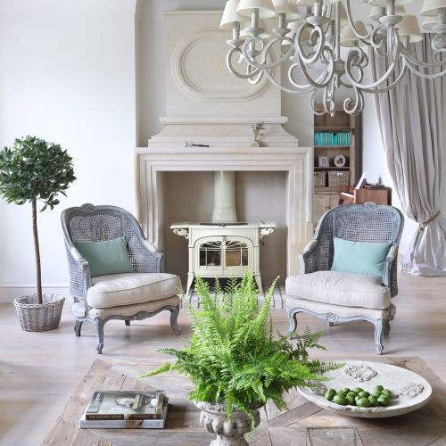 Lekcja stylu: jak urządzić wnętrze w stylu francuskim?