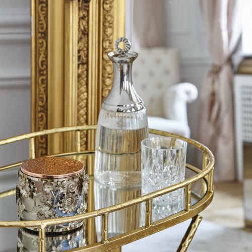 dodatki do salonu w stylu francuskim