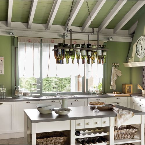 Dom w stylu rustykalnym z widokiem na górskie szczyty