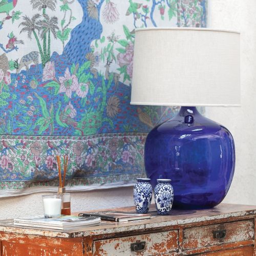 niebieskie dekoracje w stylu rustykalnym