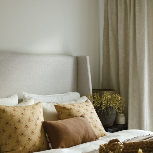 styl naturalny w sypialni