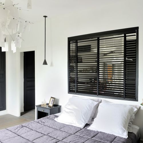 Wszystko, co buduje rustykalny klimat domu, projektantka starała się ocalić, zregenerować, wydobyć. Czy to się udało?