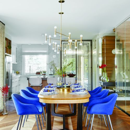 Ten stylowy i nowoczesny dom dla musiał być nie tylko piękny, ale też przestronny