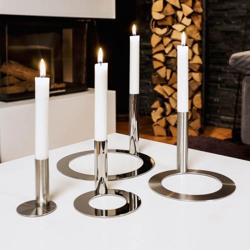 Świecznik Philippi Ronda, Czerwona Maszyna