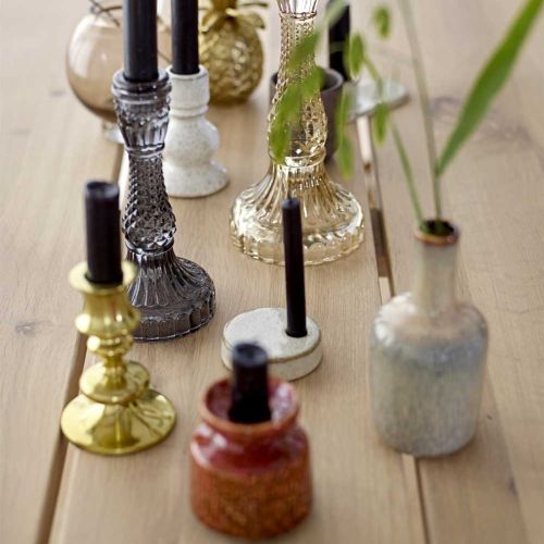 Świeczniki jako ozdoba domu