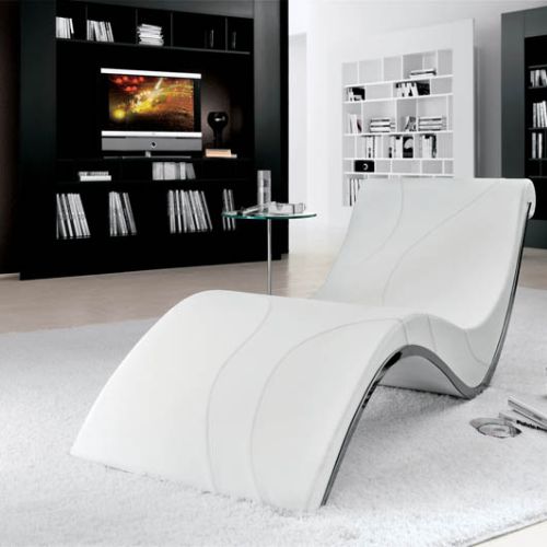 Sylvester z chromowaną ramą. CATTELAN ITALIA