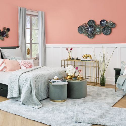 Sypialnia kolorze Living Coral, Westwing, westwingnow.pl