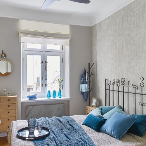 W tej warszawskiej kamienicy Joanna ma wszystko, o czym marzyła – balkon, piec i obraz, który umeblował jej dom,