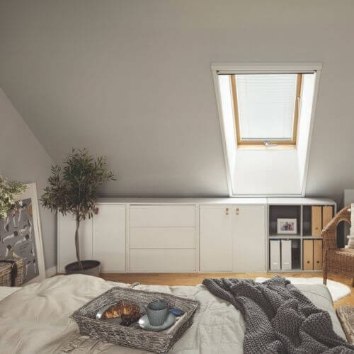 sypialnia w domu architektki wnętrz Mai Różańskiej