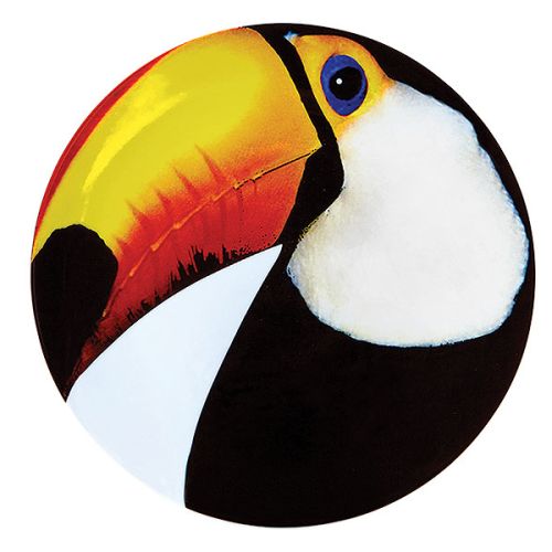 Talerze, miski i dzbanki powstały na egzotycznym Południu, pełnym wibrujących kolorów i radosnych wzorów. Kolekcję