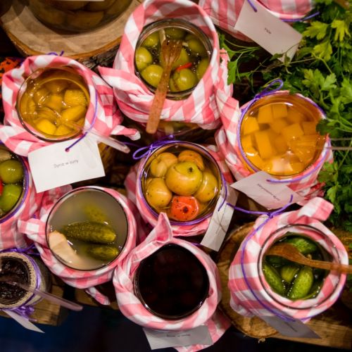 Podczas kolacji One w Hotelu SPA Dr Irena Eris Wzgórza dylewskie serwowano wykwintne dania przygotowane