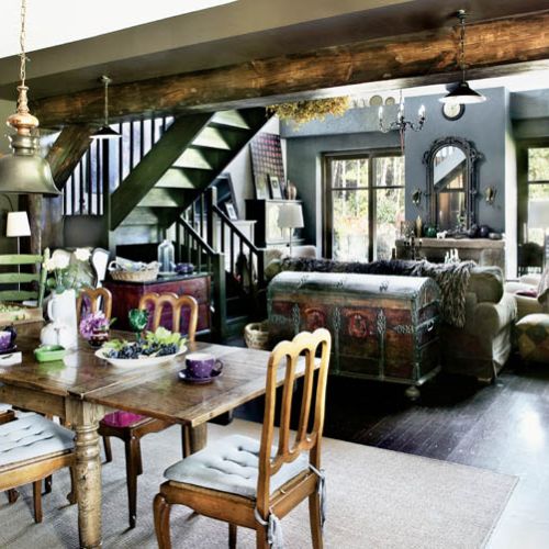 Ten trzystuletni kufer Basia i Krzysztof kupili w Desie.