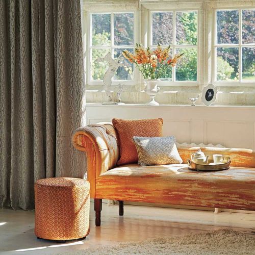 Te stylowe tkaniny rozgrzewają tak mocno jak herbata z imbirem albo czekolada z chili. Zobacz najmodniejsze w tym sezonie