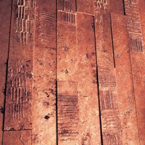 Trawertyn pokryty złotem. YETI. Kolorowy kamień