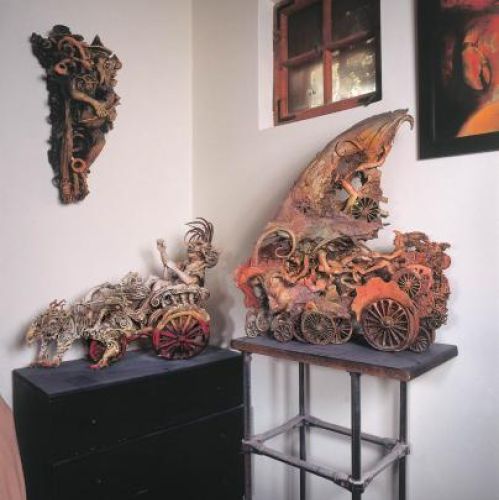 W całym domu można napotkać się na ciekawe drobiazgi.