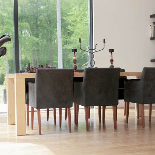 W całym domu panuje zasada: dużo okien, mało mebli.