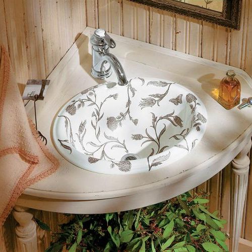 W drewnianej szafce umywalka Botanical Study - 3300 zł. Armatura - 930 zł. KOHLER