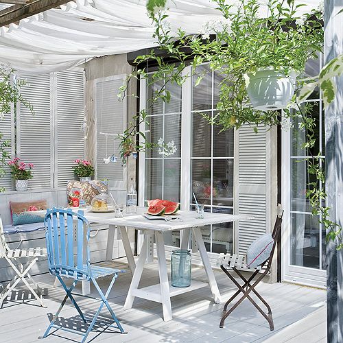 W takim samym stylu jak salon. Landrynkowy dom w Krakowie