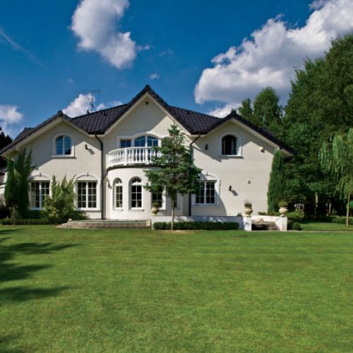 W tym domu Joanna znalazła swoje miejsce na ziemi. Może całymi dniami stąd nie wychodzić, tyle się tu dzieje.