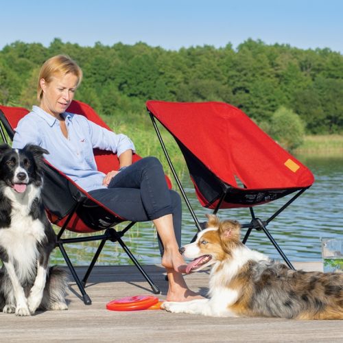 dom letniskowy nad jeziorem