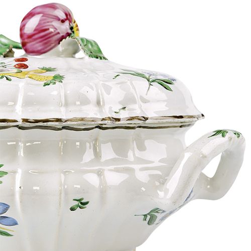 Waza z serwisu z manufaktury w Prószkowie