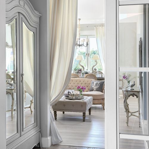 szare wnętrza w stylu francuskim