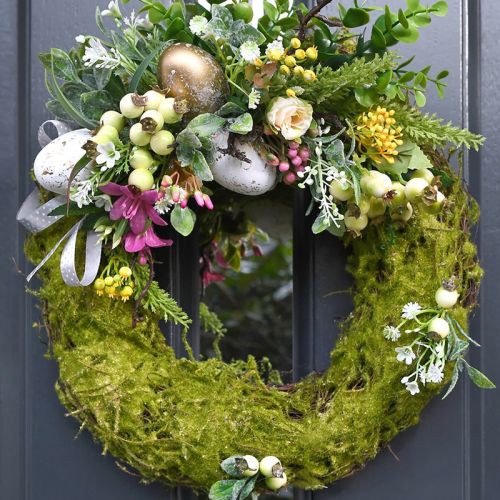 Wianek wielkanocny na drzwi