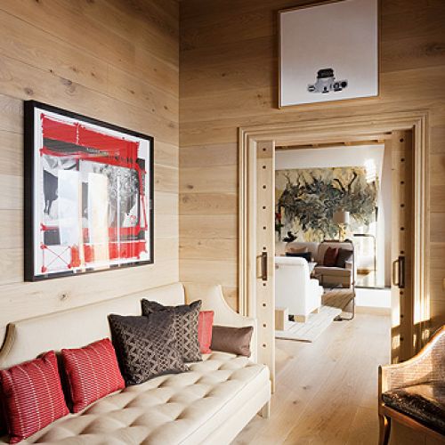 Większość drwenianych mebli wykonał włoski rzeźbiarz Giovanni Bernabei.