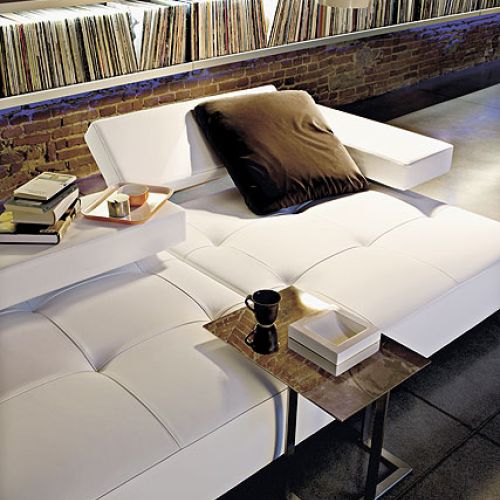 Wielofunkcyjna sofa arketipo. Meblowe nowinki ze świata