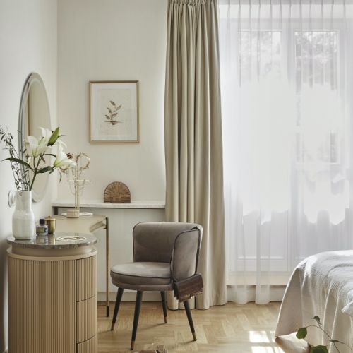 styl modern classic sypialnia z toaletką