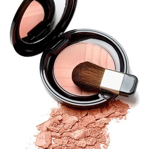 Współczesna z plastiku. Opakowania kosmetyków