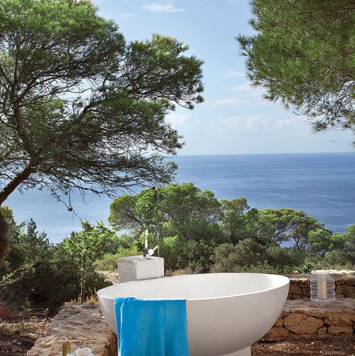 SPA pod chmurką z wanną ogrodową