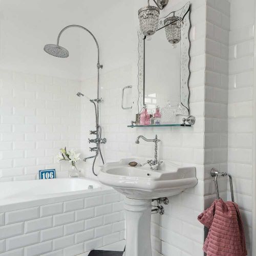 Dom w klimacie lat 30. Wnętrza w klimacie lat 30.