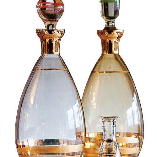 Z malowanego szkła. Do wódeczki