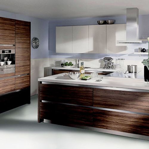 Z modnymi aluminiowymi wstawkami. ZOBAL