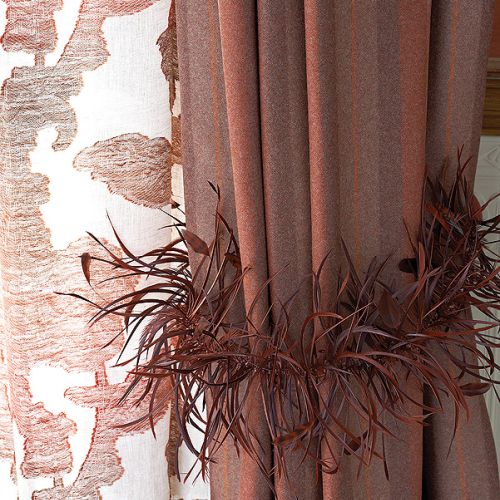 Z piórek, kolekcja Hudson Bay, od 444 do 479 zł za metr, IMPRESJE HOME COLLECTION