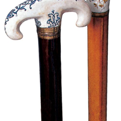 Z porcelanowymi malowanymi rączkami, XVIII w., Europa